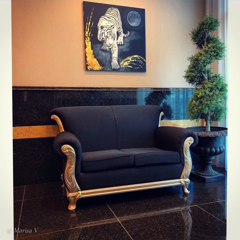 KaiZen : dans un hall d’entrée, 2019
